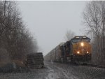 CSX 3464 on M205